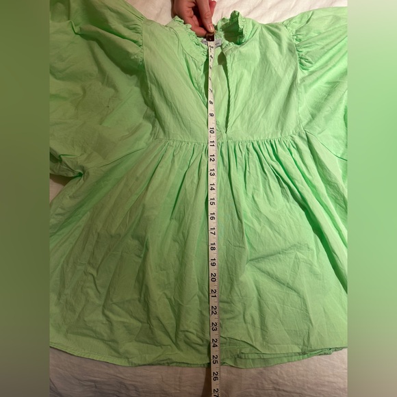 Vibrant Green Ruffled Top - Picture 3 of 6